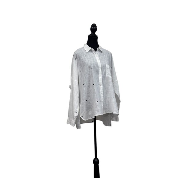 Zara Basic White Blouse with Black Dots – Breezy Summer Style - Picture 3 of 9